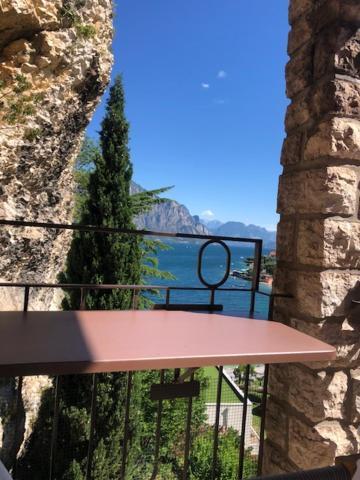 Breathtaking View. Apartment Malcesine Luaran gambar