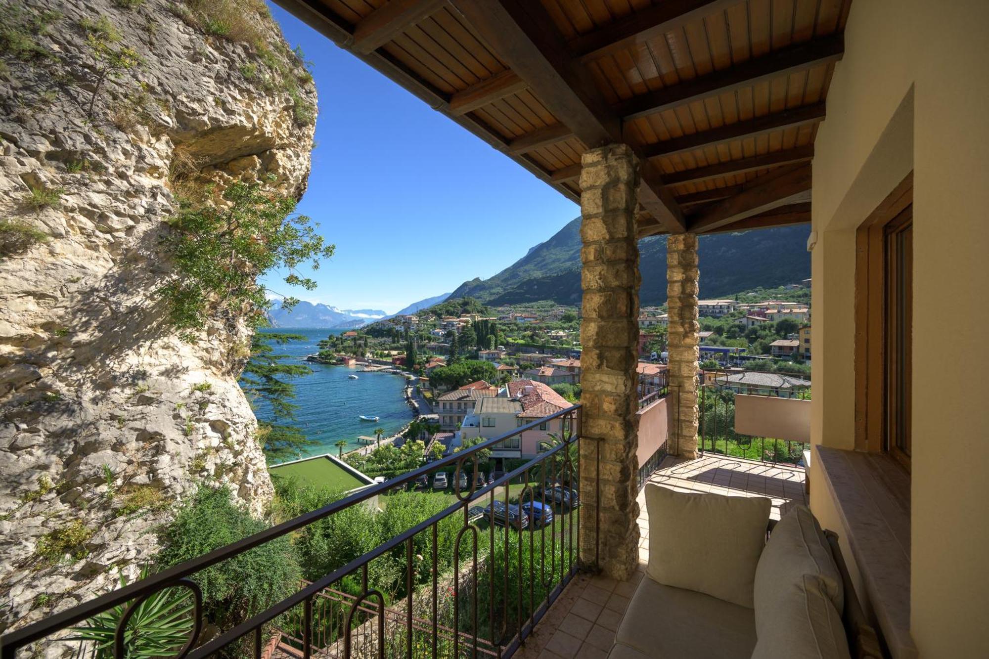 Breathtaking View. Apartment Malcesine Luaran gambar